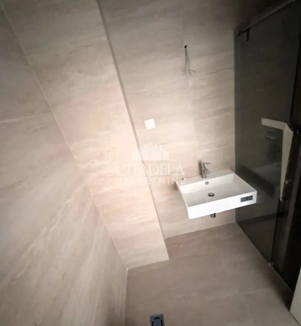 Sale, four bedroom apartment, 115m², Čukarica, Beograd