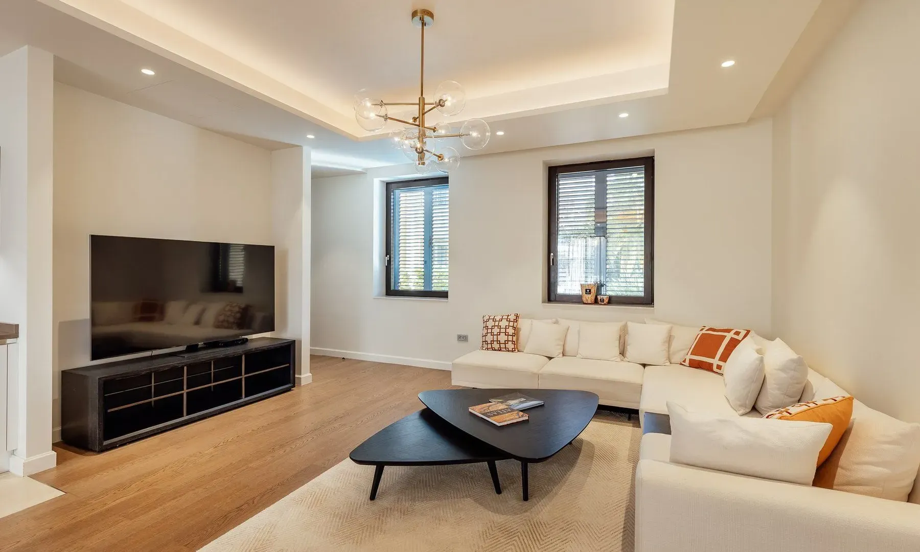 Prodaja, dvosoban stan, 275m², Portonovi, Herceg Novi