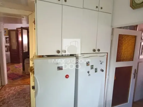 Sale, three bedroom apartment, 96m², Kalenić Pijaca, Vračar Sve Podlokacije - image 15