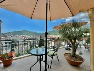 Izdavanje, dvosoban stan, 120m², Budva, Crna Gora - image 14