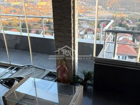 Prodaja, četvorosoban stan, 95m², Skojevsko Naselje, Beograd - image 16