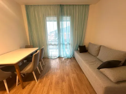 Izdavanje, jednosoban stan, 40m², Podkošljun, Budva - image 6