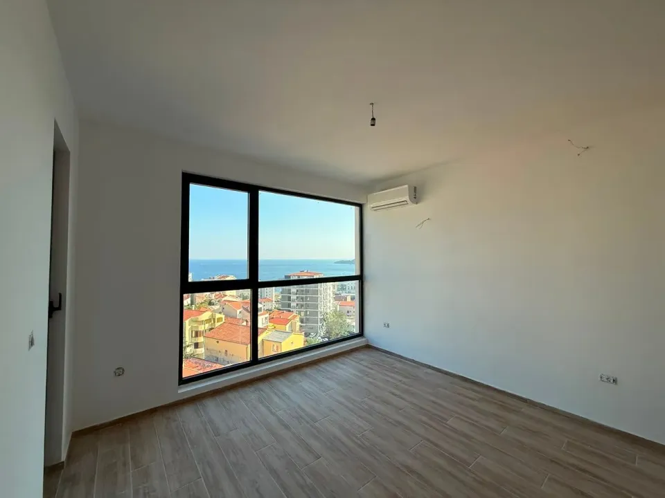 Sale, one bedroom apartment, 50m², Bečići, Budva