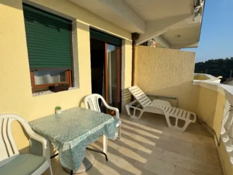 Sale, one bedroom apartment, 35m², Petrovac, Budva - image 3