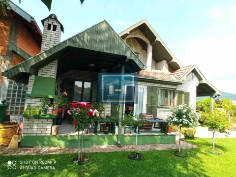 Sale, house, 350m², Lipova, Vrnjačka Banja - image 6