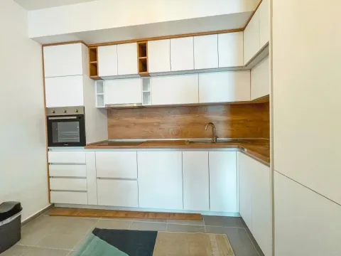 Izdavanje, dvosoban stan, 70m², Master Kvart, Podgorica - image 11