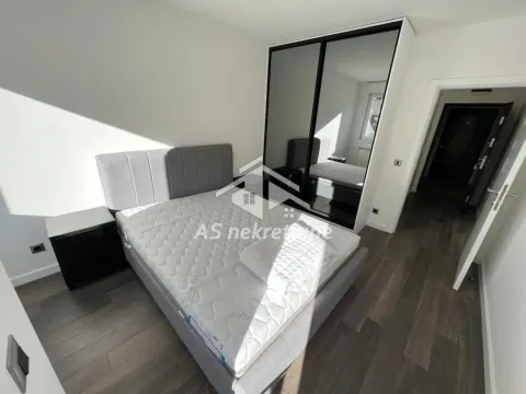 Rent, two bedroom apartment, 55m², Savski Venac, Beograd - image 5