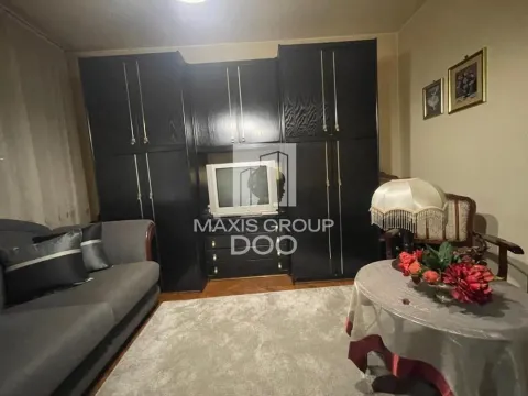 Prodaja, trosoban stan, 54m², Neimar, Vračar Sve Podlokacije - image 2