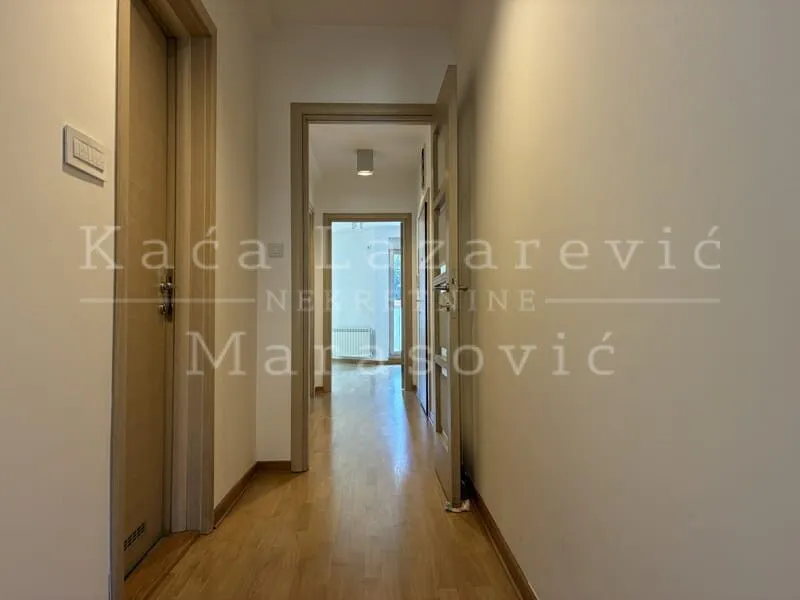 Rent, three bedroom apartment, 99m², Stari Grad, Beograd