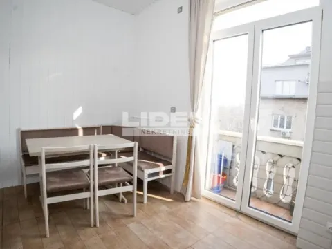 Izdavanje, dvosoban stan, 52m², Vračar Centar, Vračar Sve Podlokacije - image 10