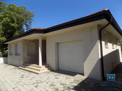 Sale, house, 192m², 4. juli, Paraćin