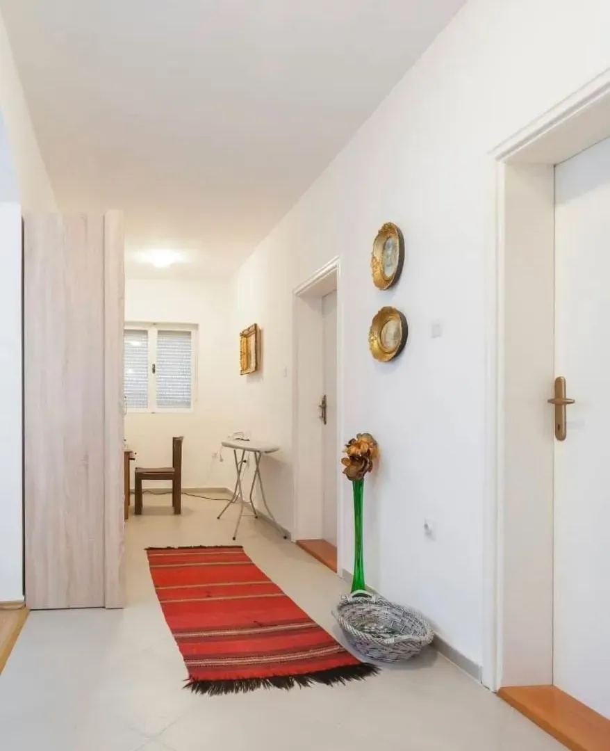Prodaja, kuća, 380m², Bar, Crna Gora