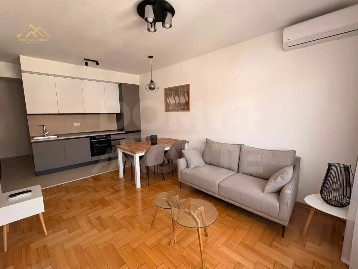 Rent, one bedroom apartment, 46m², Tivat, Crna Gora