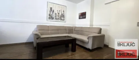 Izdavanje, dvosoban stan, 56m², Bulevar Oslobodjenja, Novi Sad Sve Podlokacije - image 3