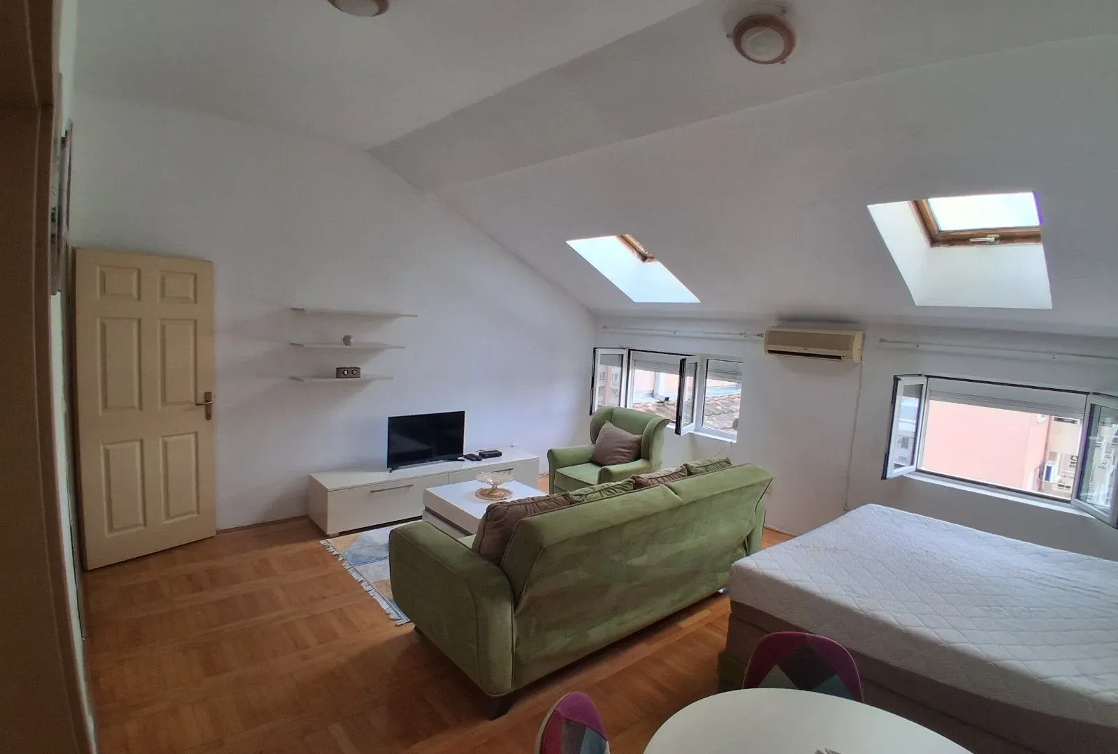 Izdavanje, stan, 36m², Stari Aerodrom, Podgorica