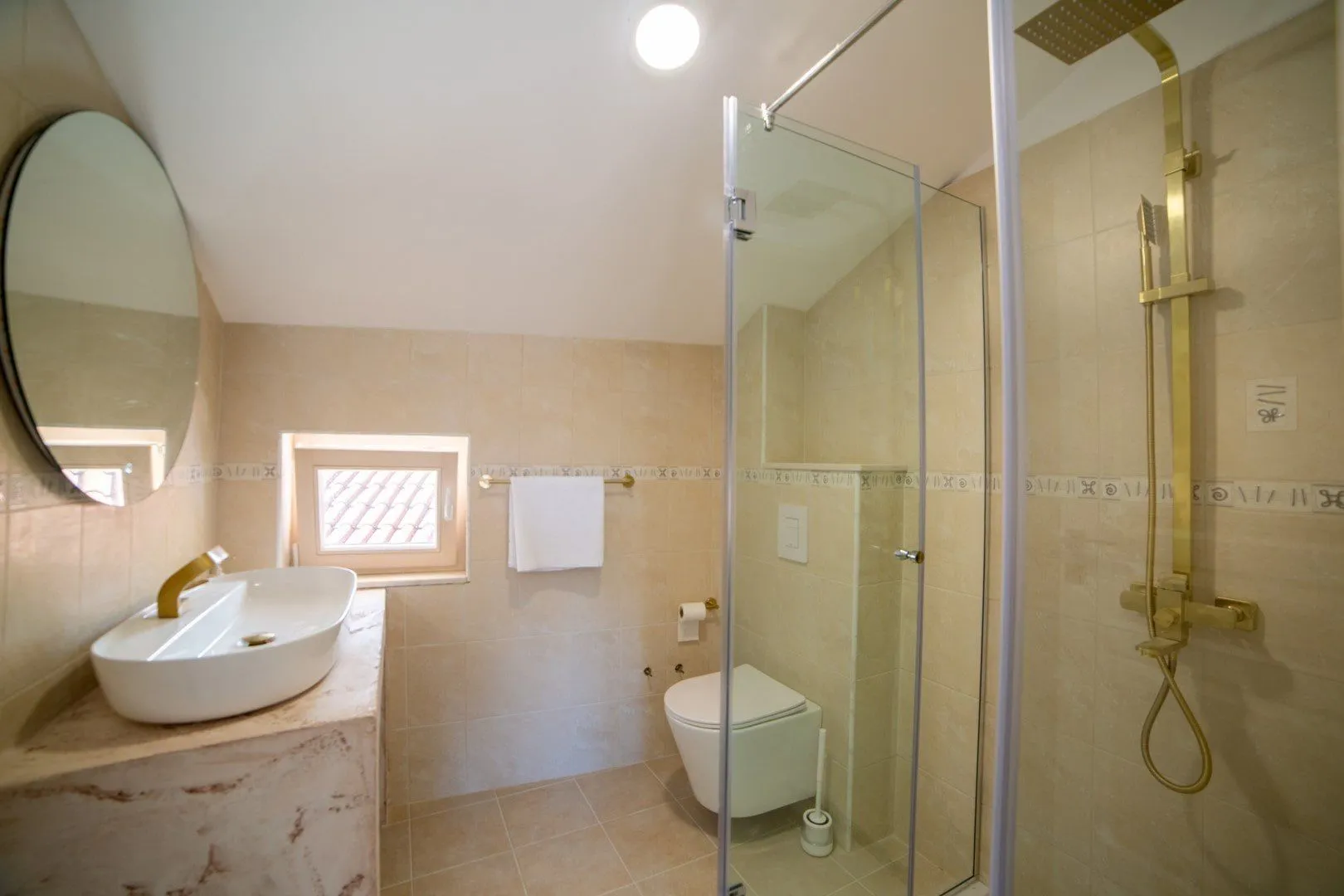 Rent, house, 315m², Tivat, Crna Gora