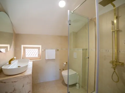 Rent, house, 315m², Tivat, Crna Gora - image 7