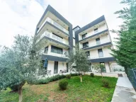 Izdavanje, trosoban stan, 130m², Dalmatinska ulica, Podgorica - image 1