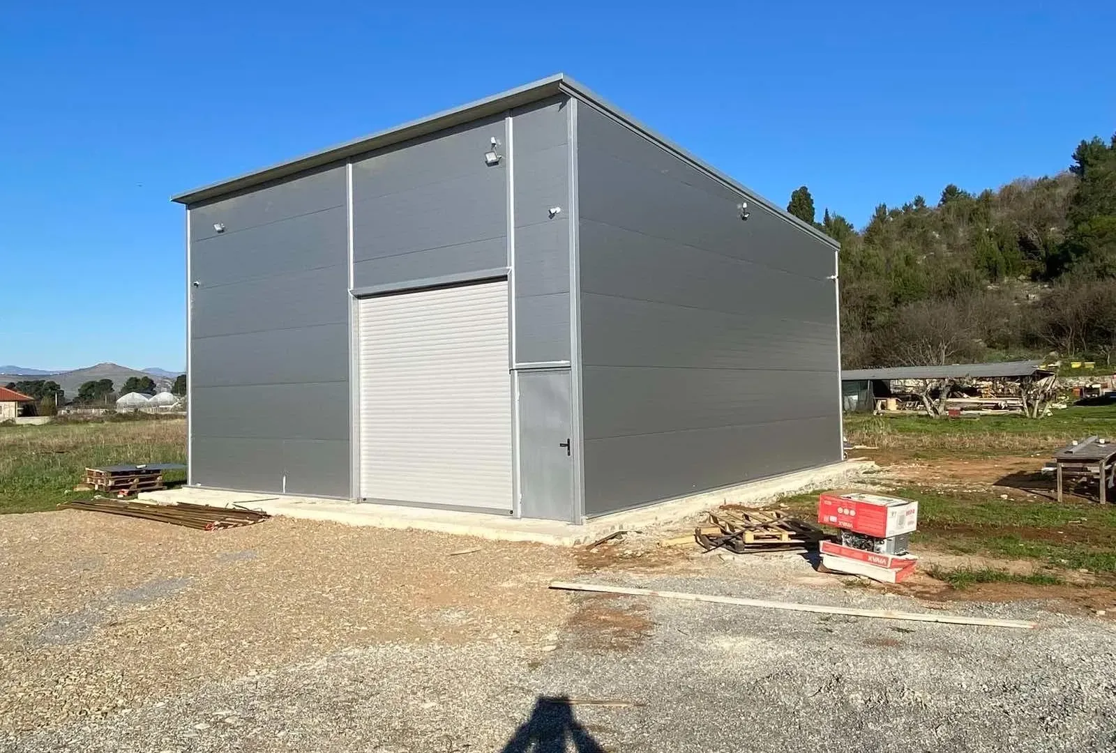 Izdavanje, poslovni prostor, 100m², Zelenika, Podgorica