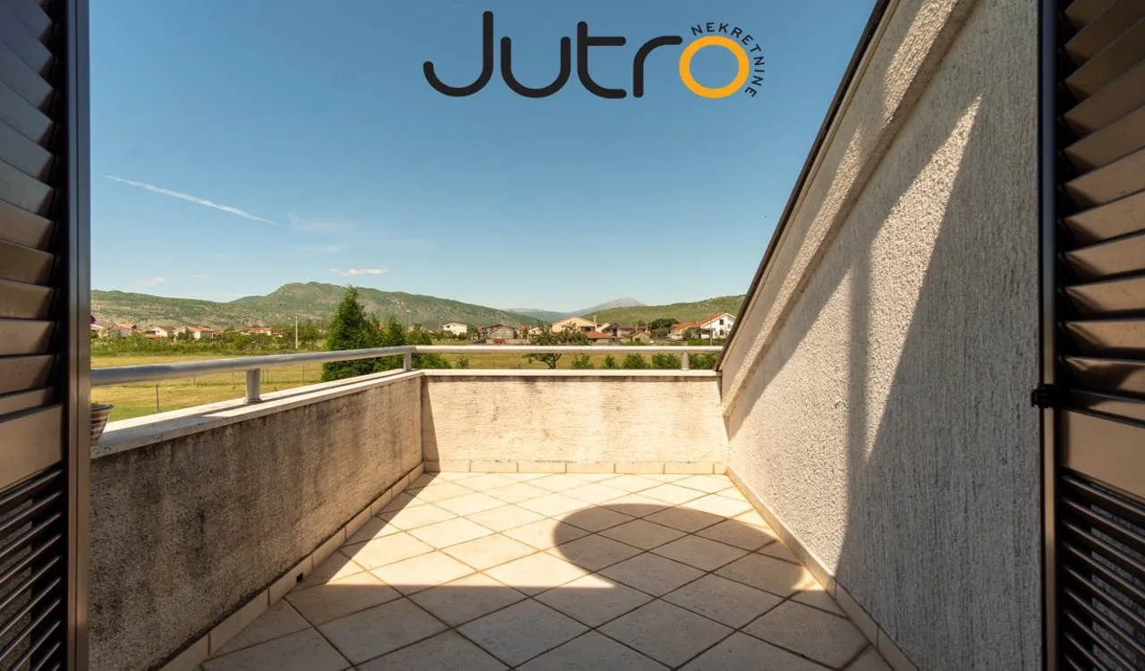 Rent, house, 320m², Donja Gorica, Podgorica