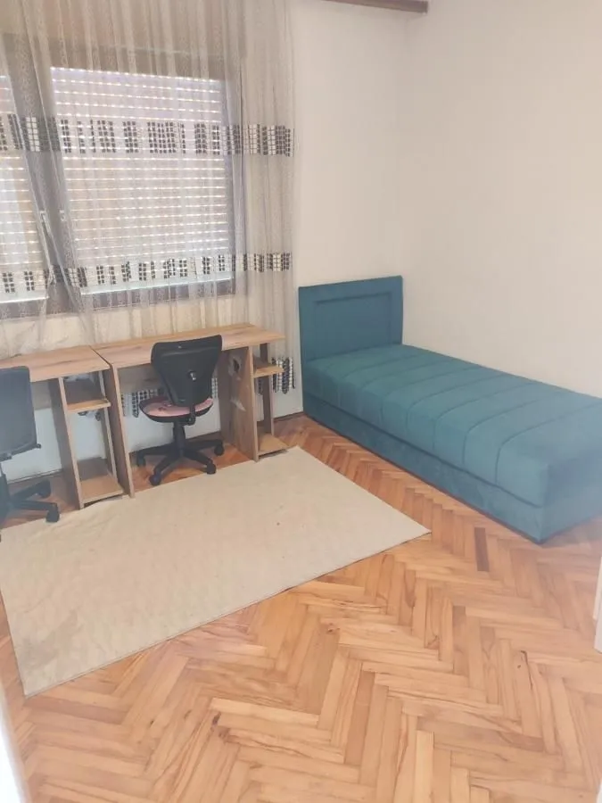 Rent, apartment, 100m², Dalmatinska ulica, Podgorica