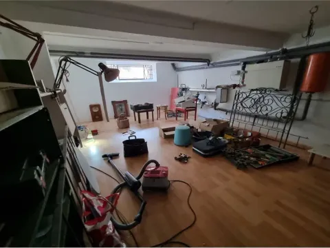 Sale, house, 260m², Centar, Niš - image 17