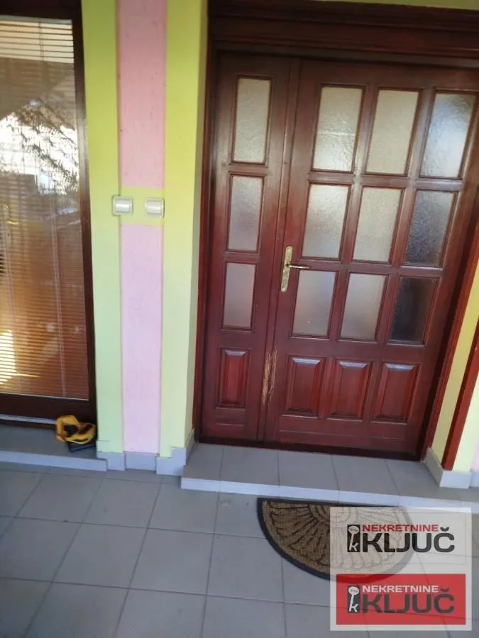 Rent, house, 170m², Adice, Novi Sad Sve Podlokacije