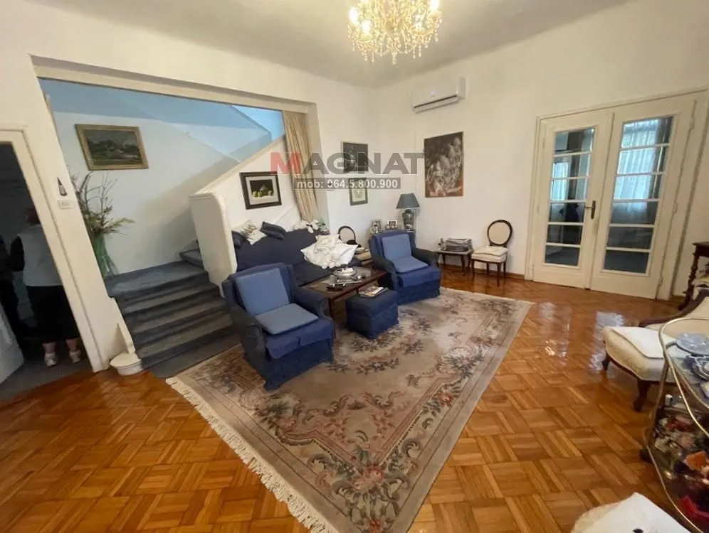 Prodaja, kuća, 230m², Savski Venac, Beograd