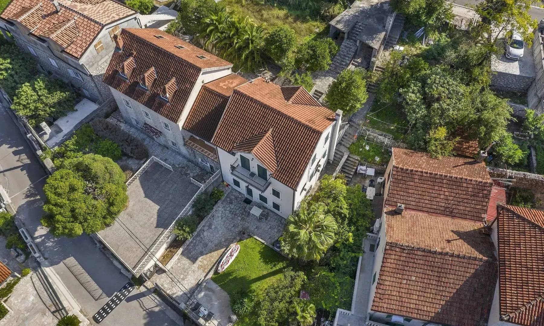 Prodaja, kuća, 181m², Ljuta, Kotor
