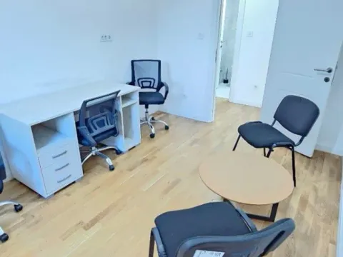 Izdavanje, dvosoban stan, 70m², Zabjelo, Podgorica - image 5