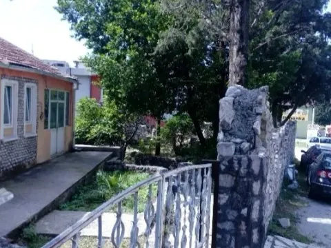 Sale, house, 284m², Bar, Crna Gora