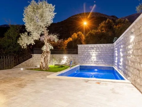 Sale, house, 240m², Kamenovo, Budva - image 42