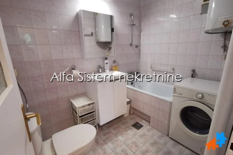 Rent, two bedroom apartment, 60m², Stari Grad, Beograd