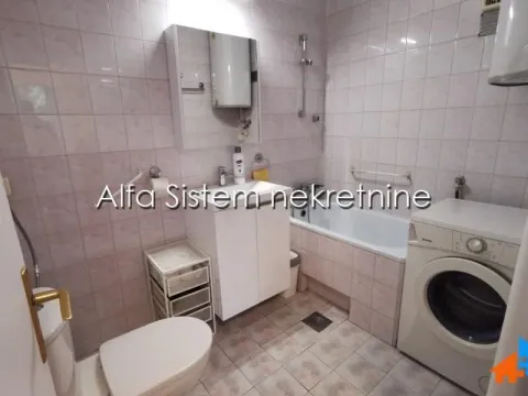 Rent, two bedroom apartment, 60m², Stari Grad, Beograd - image 17