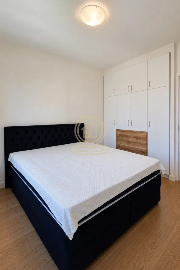 Rent, three bedroom apartment, 85m², Savski Venac, Beograd