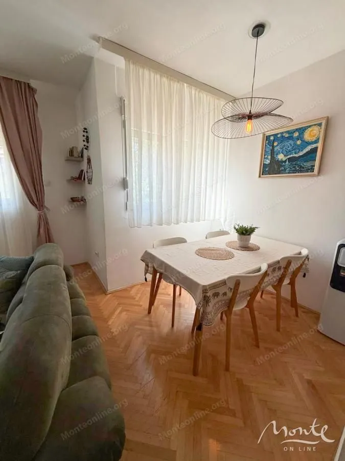 Prodaja, dvosoban stan, 64m², Seljanovo, Tivat