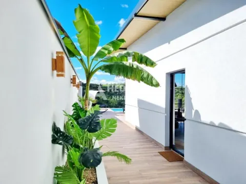 Sale, house, 344m², Srednji kraj, Barajevo - image 17