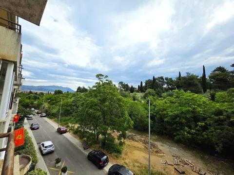 Rent, apartment, 45m², Vezirov Most, Podgorica - image 11