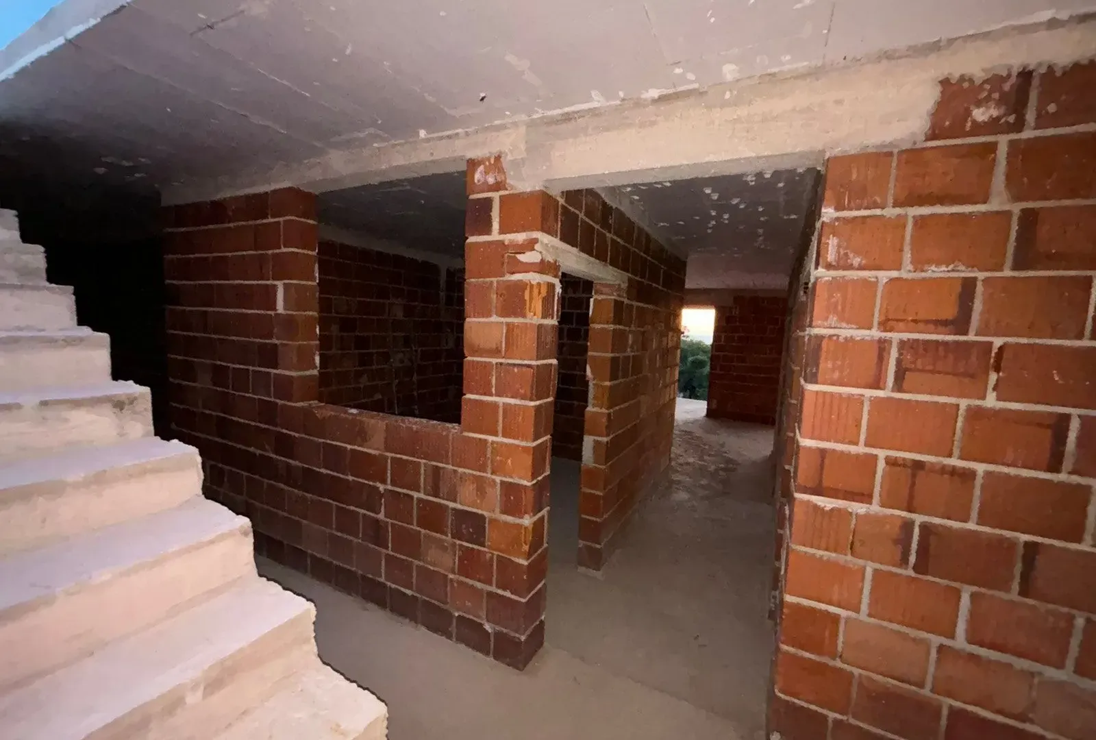 Sale, house, 440m², Bar, Crna Gora