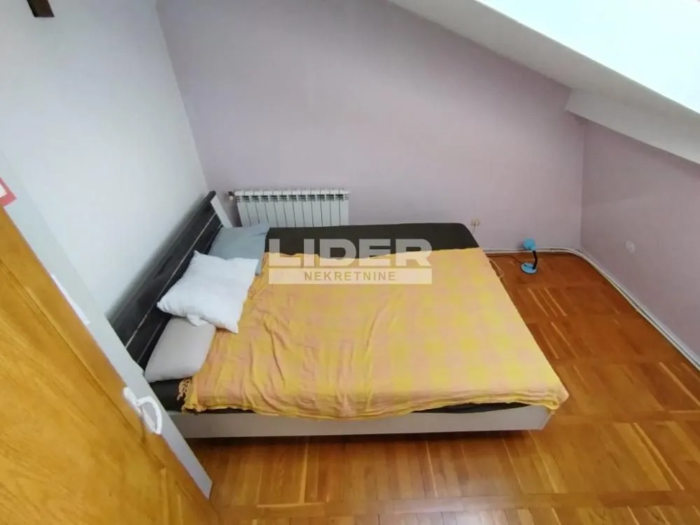 Sale, house, 84m², Uciteljsko Naselje, Zvezdara Sve Podlokacije
