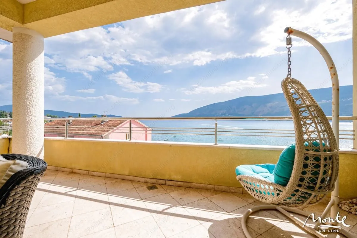 Sale, one bedroom apartment, 94m², Igalo, Herceg Novi