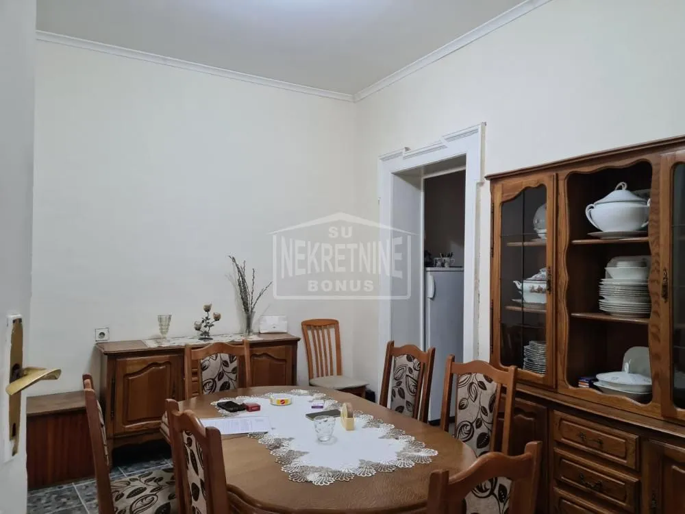 Prodaja, dvosoban stan, 86m², Novo Selo, Subotica