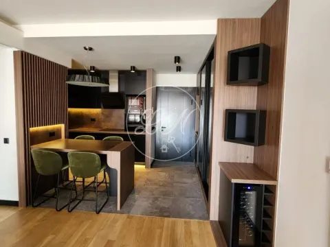 Izdavanje, trosoban stan, 82m², Novi Beograd Blok 65, Novi Beograd Sve Podlokacije - image 17