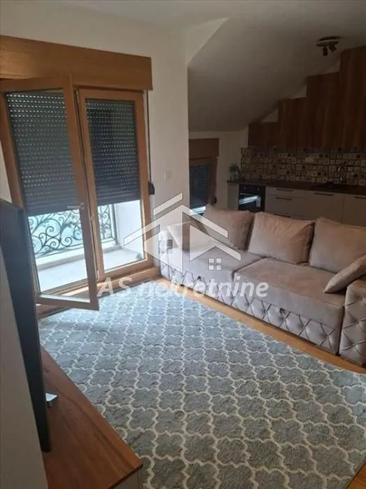 Rent, apartment, 80m², Trošarina, Voždovac Sve Podlokacije