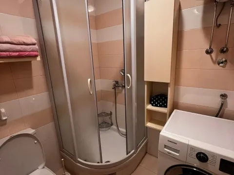 Rent, one bedroom apartment, 54m², Pobrežje, Podgorica - image 7