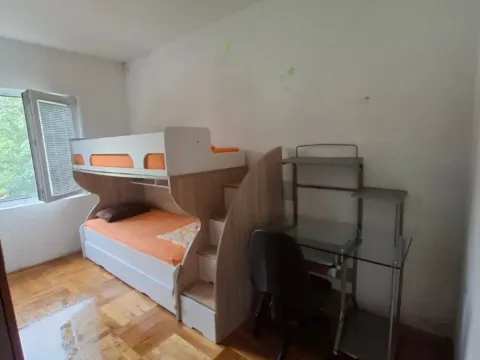 Izdavanje, dvosoban stan, 67m², Škaljari, Kotor - image 11