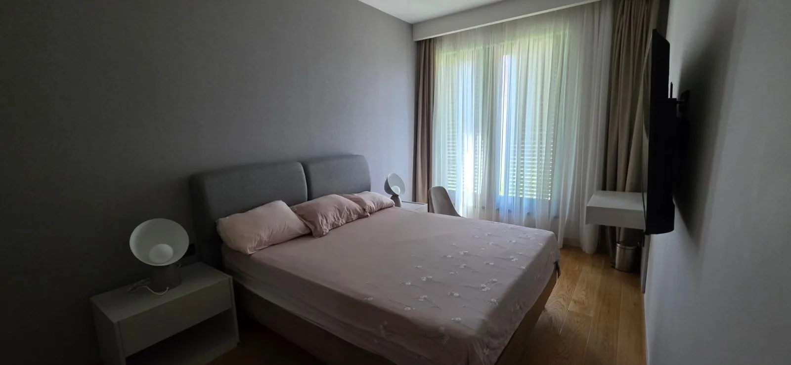 Izdavanje, trosoban stan, 85m², Vezirov Most, Podgorica