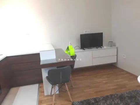 Rent, one bedroom apartment, 35m², Medijana, Niš - image 2