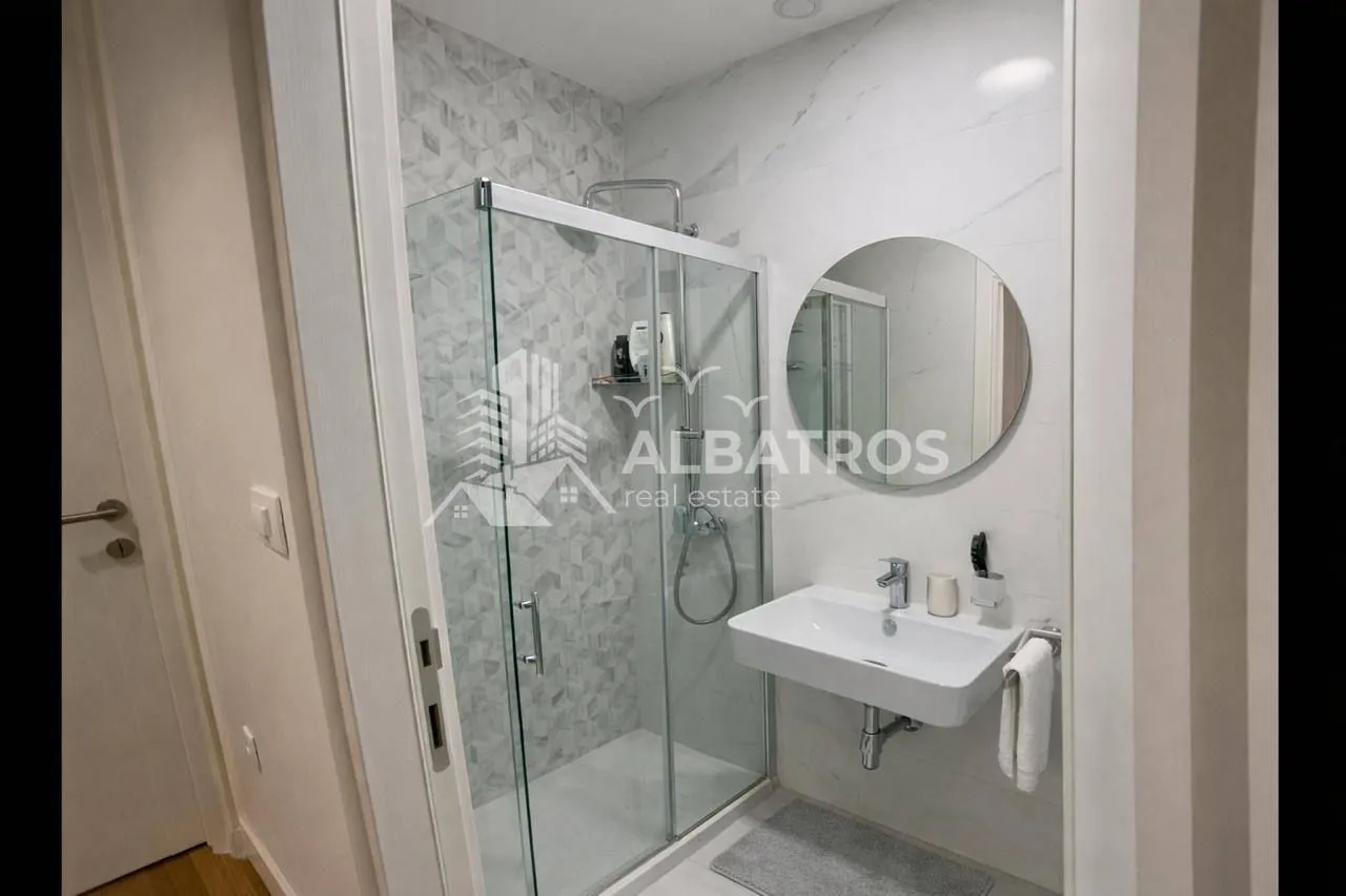 Sale, one bedroom apartment, 56m², Centar, Bar