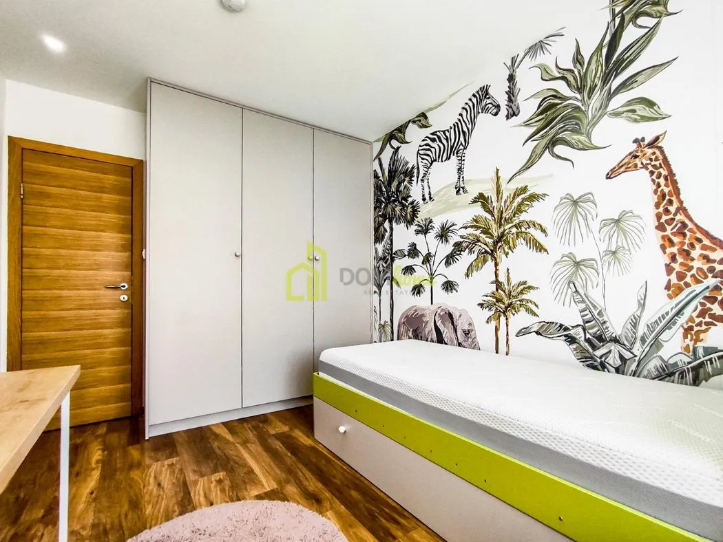 Prodaja, trosoban stan, 89m², Autobuska stanica, Podgorica